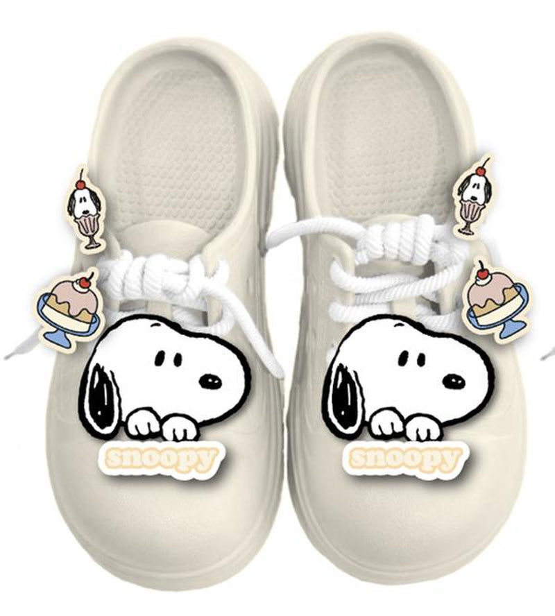 Snoopy - Themed Fashionable Laced Slippers: Cozy for Indoor Relaxing and Casual Home Wear