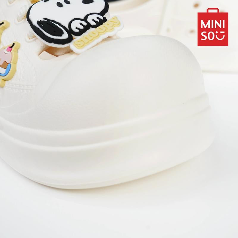 Snoopy - Themed Fashionable Laced Slippers: Cozy for Indoor Relaxing and Casual Home Wear