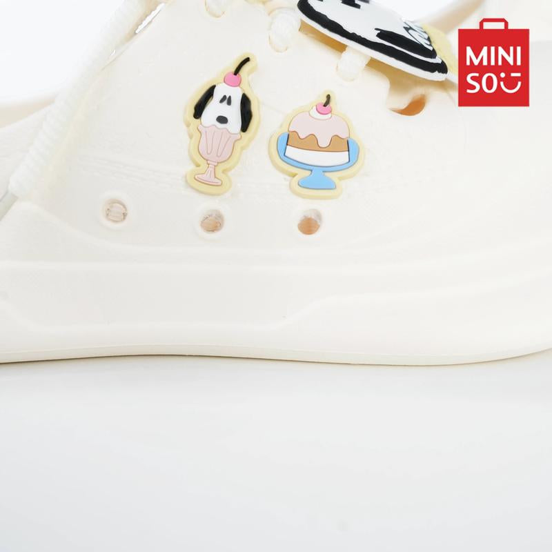 Snoopy - Themed Fashionable Laced Slippers: Cozy for Indoor Relaxing and Casual Home Wear